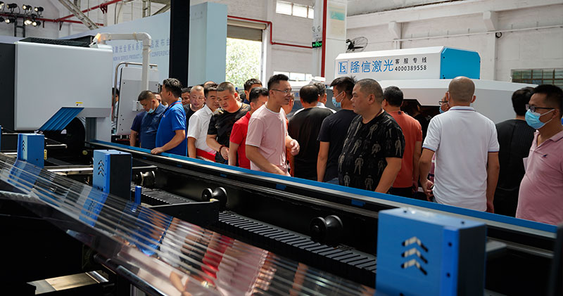 Longxin Laser launches the world's premiere for new K series laser pipe cutting machines