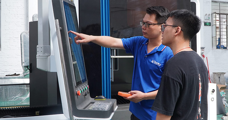 Longxin Laser丨Focus on customer service and continuously improve customer satisfaction