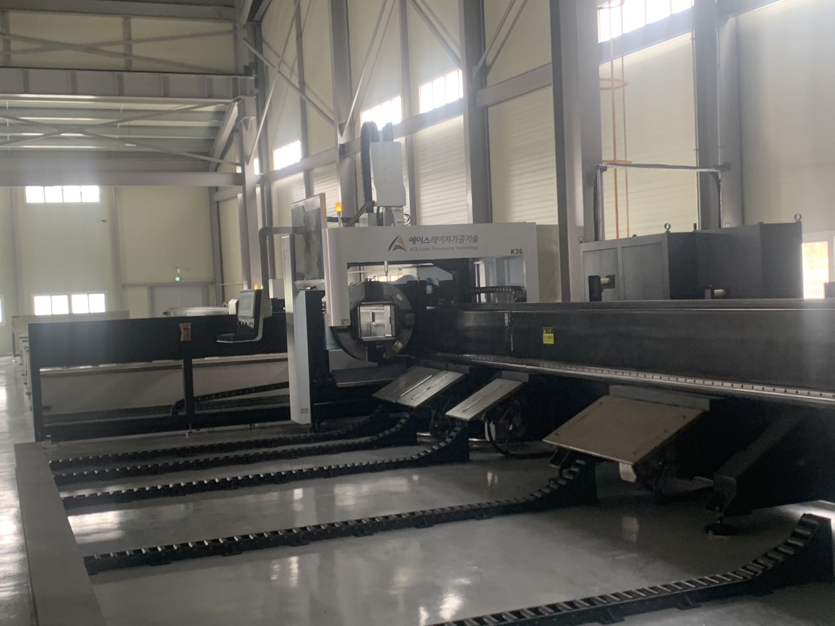 Successful Installation of LX-K36 heavy duty Laser Pipe Cutting Machine Injects New Vitality into the Shipbuilding Industry