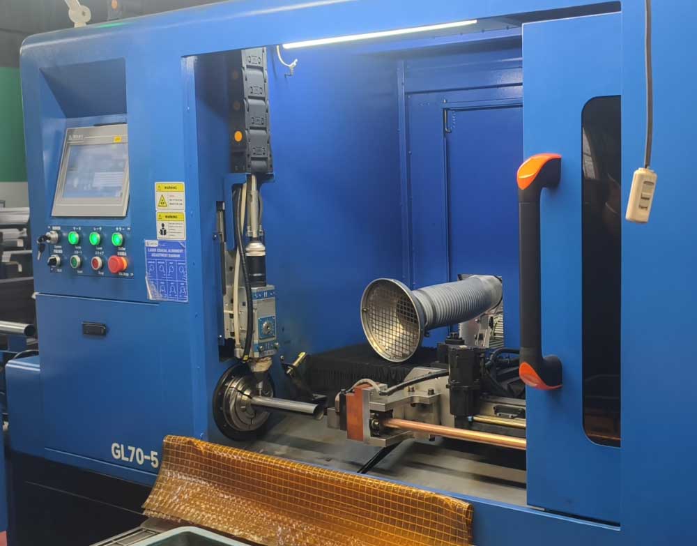 Case Study: Elevating Japanese Tube Processing Precision with the LX-GL70-5 Laser Tube Cutting Machine