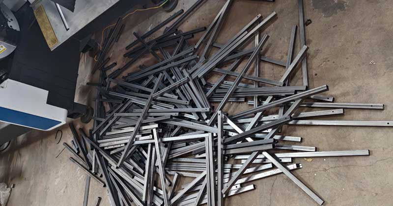 Case Study: Transforming 25×25mm Square Tube Fabrication with High-Efficiency Laser Cutting for Steel Furniture Manufacturing Case Study: Transforming 25×25mm Square Tube Fabrication with High-Efficiency Laser Cutting for Steel Furniture Manufacturing